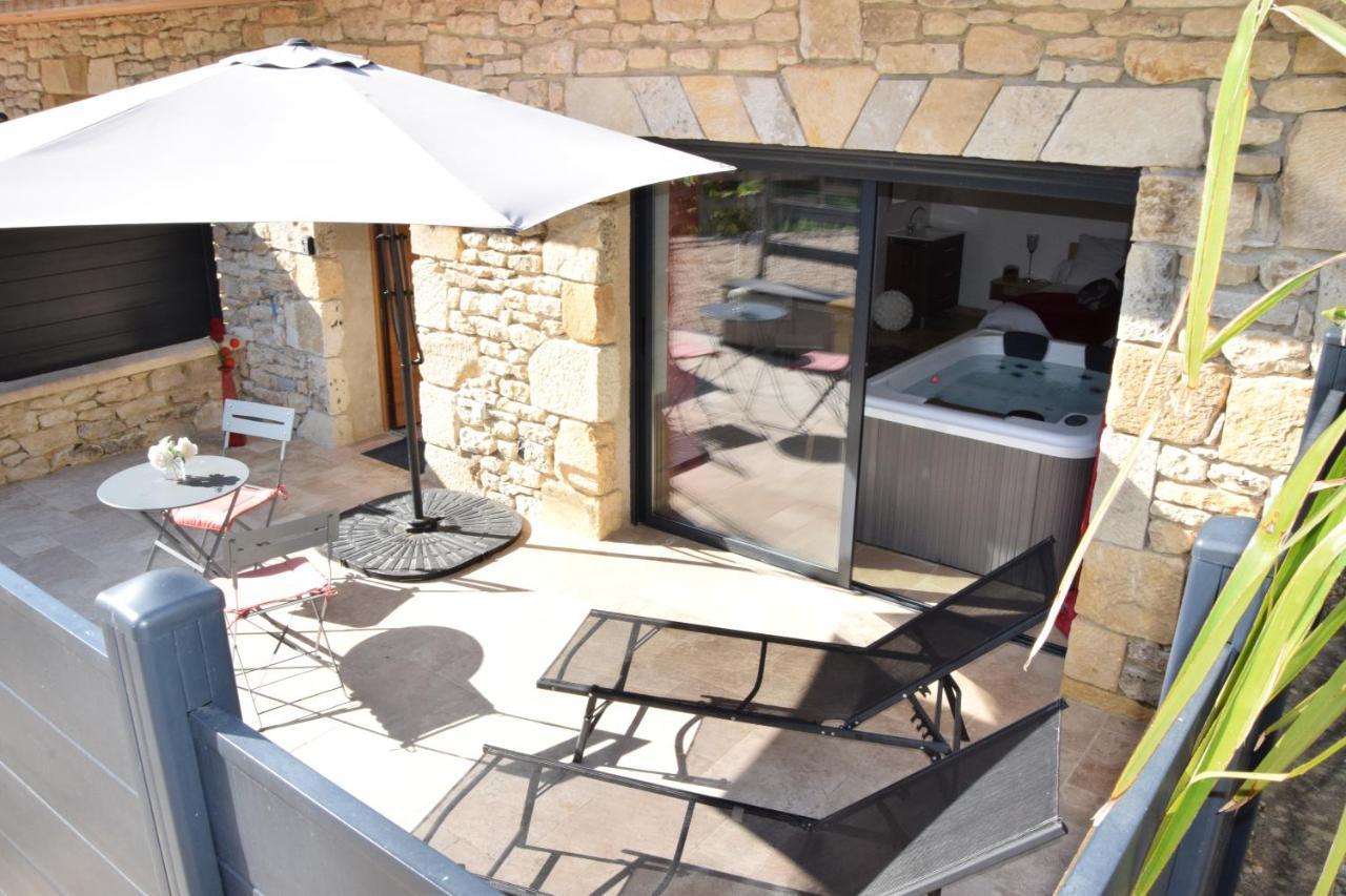 Gites Spa De Charme L Etoile Spa Beynac-et-Cazenac Exterior foto